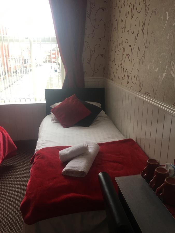 Kingscliff Bed and Breakfast Blackpool Eksteriør billede